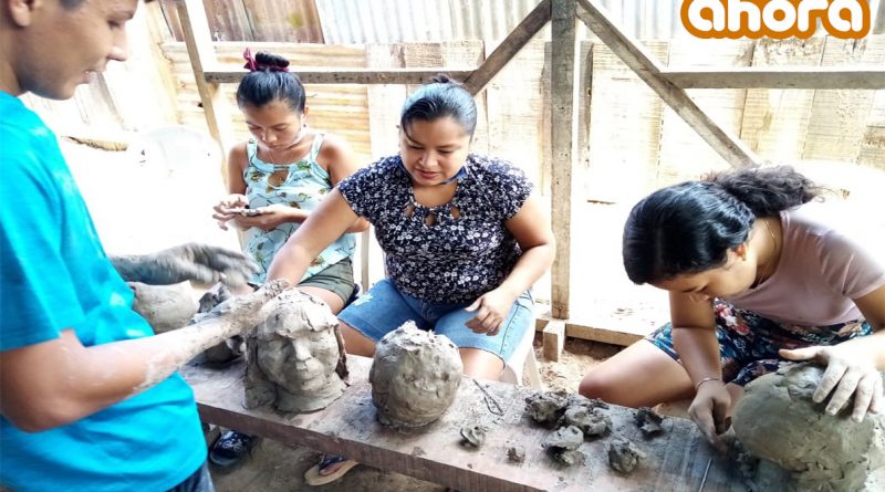 Reconocimiento al Artesano manantaíno por su día archivos ...