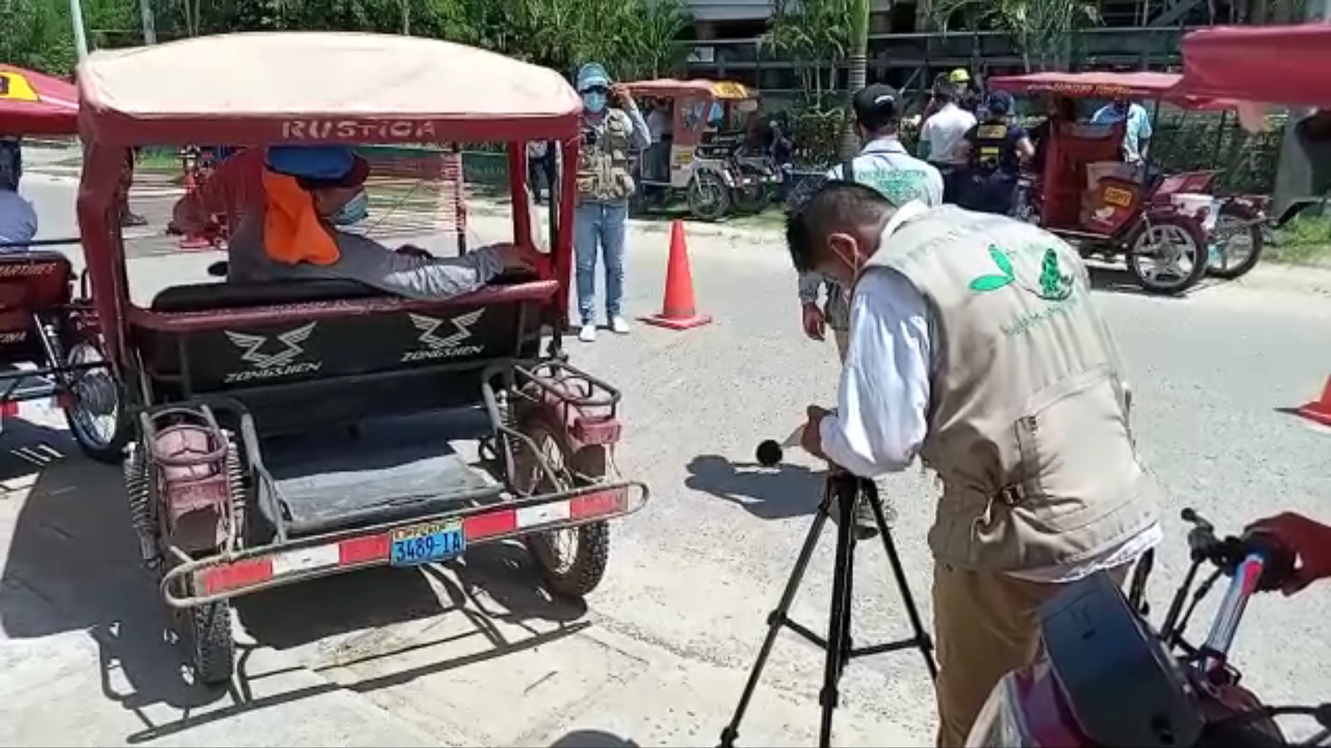 Multaron a vehículos ruidosos - Diario Ahora