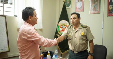 DEVIDA Y LA POLICÍA NACIONAL DEL PERÚ DE TOCACHE UNEN ESFUERZOS PARA COMBATIR EL CONSUMO DE DROGAS EN LAS JÓVENES
