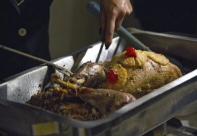 COCINAR PAVO EN BANDEJA DE ALUMINIO AFECTARÍA LA SALUD