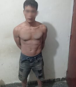 ACUCHILLAN A TODA UNA FAMILIA