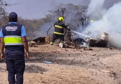 SUSPENDEN  VUELOS DE  AERODIANA