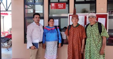 Ocupadas ilegalmente por traficantes de terrenos CN SANTA CLARA DE UCHUNYA INICIA ACCIÓN JUDICIAL PARA RECUPERAR TIERRAS ANCESTRALES Ocupadas ilegalmente por traficantes de terrenos CN SANTA CLARA DE UCHUNYA INICIA ACCIÓN JUDICIAL PARA RECUPERAR TIERRAS ANCESTRALES