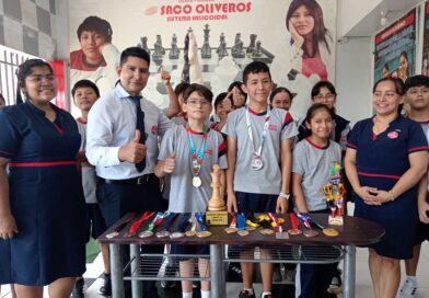 ESTUDIANTE UCAYALINO ES CAMPEÓN MACRO REGIONAL DE  AJEDREZ
