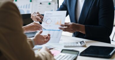 Sueldo mínimo subió  S/ 100 y le cuesta  S/ 137 al empleador